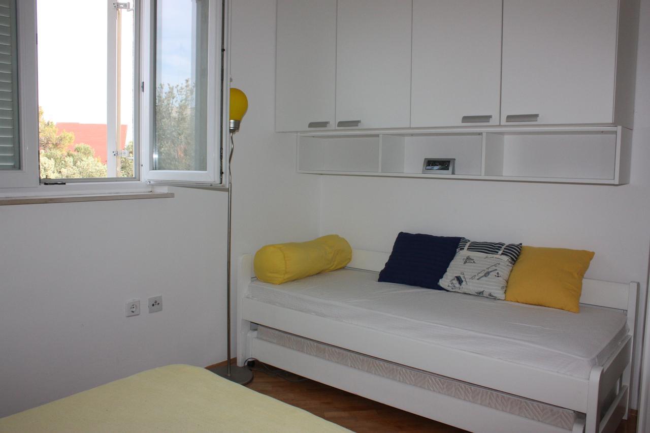 Apartments Jtv Simuni Kolan Exterior photo